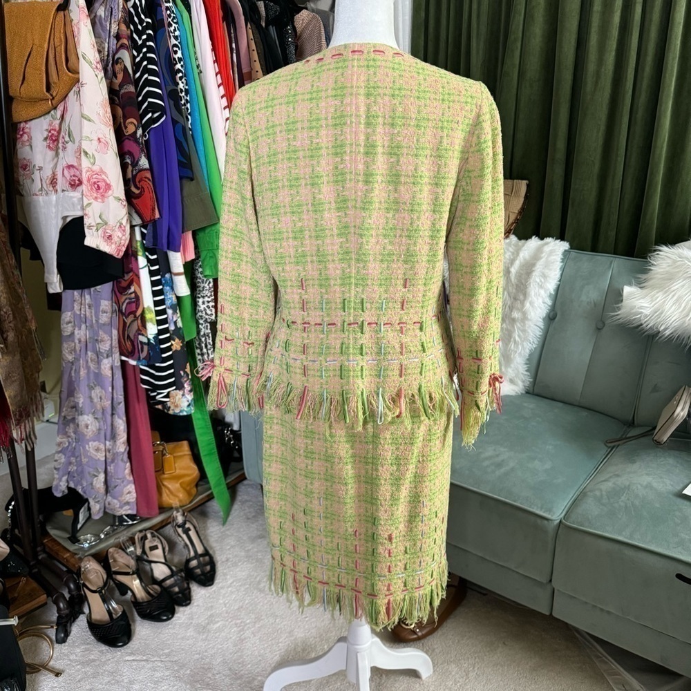 Teri Jon Pink and Green Pastel Vintage tweed suit  💐🐇 Easter - Picture 4 of 5